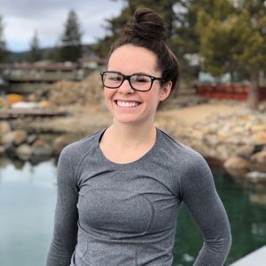 Meet your Posher, Ashley